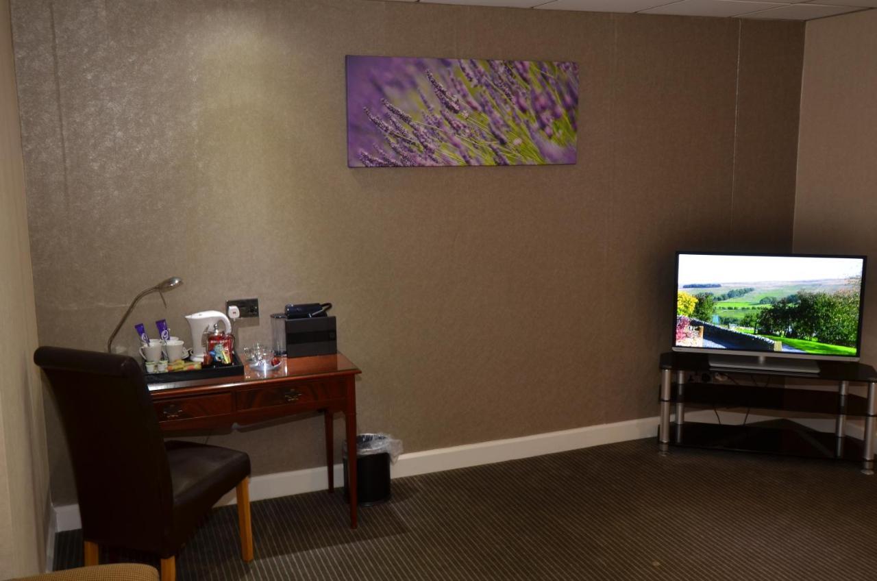 Best Western Chorley West Park Hall Hotel Charnock Richard Exterior foto